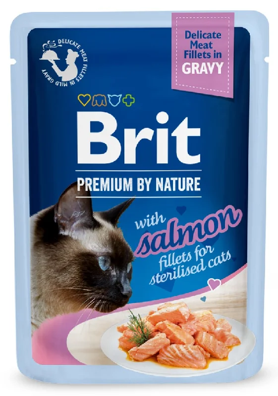 BRIT PREMIUM By Nature plic pentru pisici sterilizate, file cu Somon în sos 85g