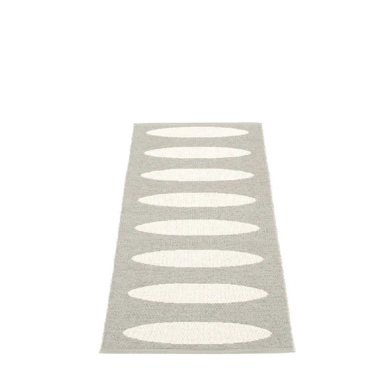 Lazy Beach Plastic Floor Mats Warm Grey/Vanilla (Multiple Sizes)